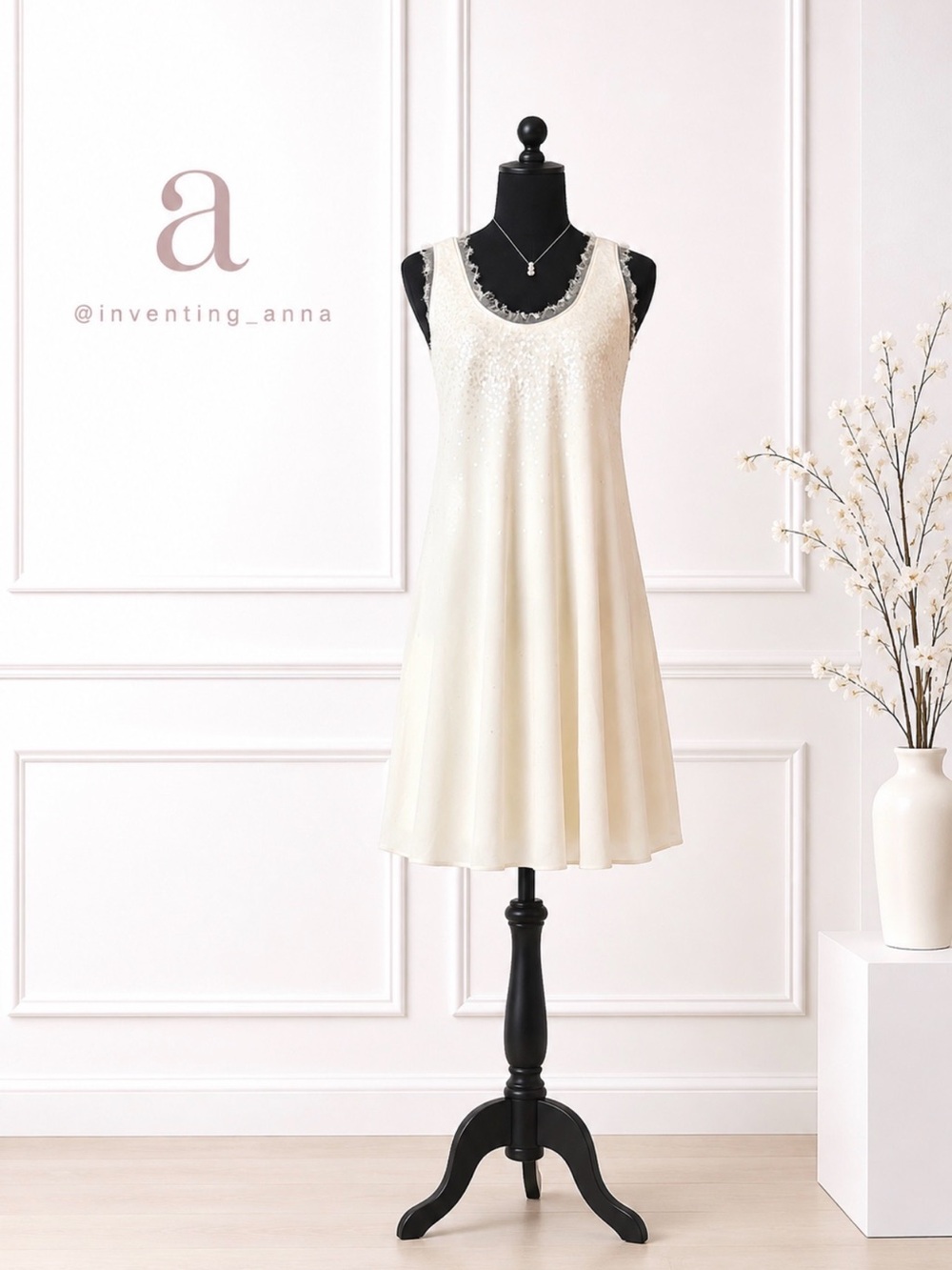 Nicole Miller NWT Ivory Silk Sequin Shift Dress Chiffon Trim size M